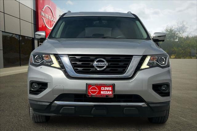 2018 Nissan Pathfinder SL