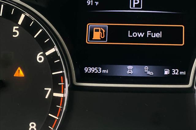2018 Nissan Pathfinder SL