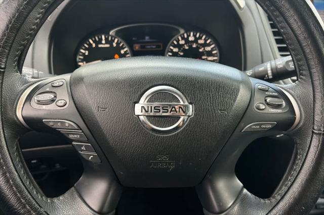 2018 Nissan Pathfinder SL