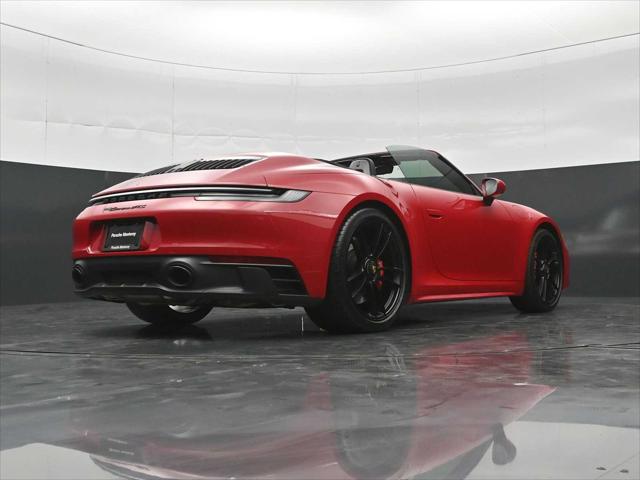 2024 Porsche 911 Carrera GTS Cabriolet