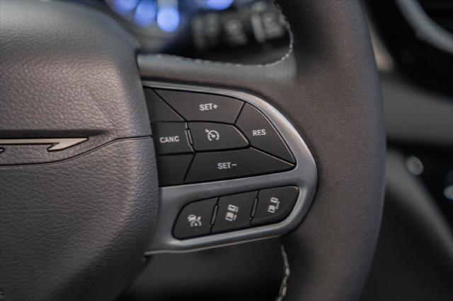 2027 Chrysler Pacifica LX