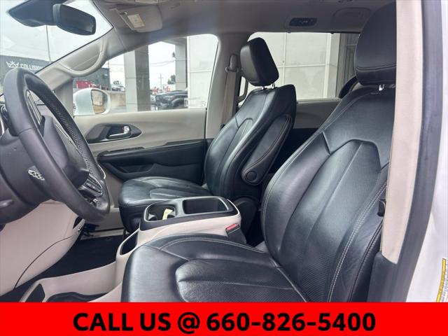 2022 Chrysler Pacifica Touring L