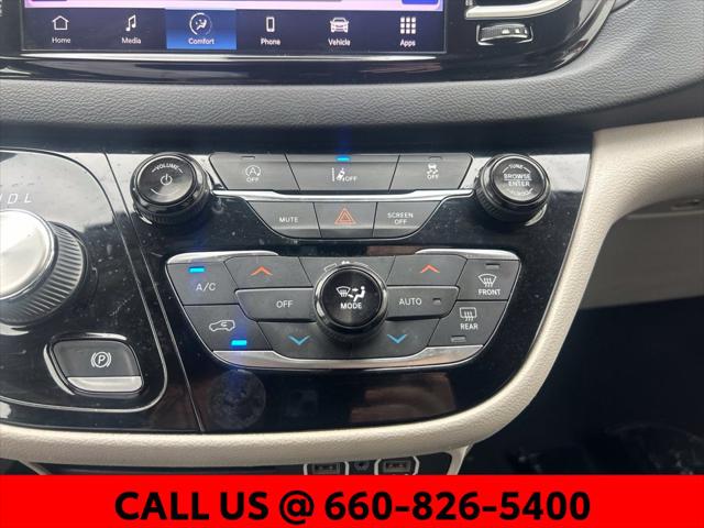 2022 Chrysler Pacifica Touring L