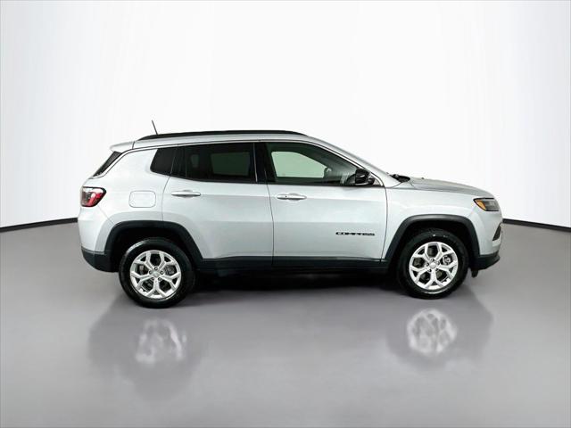 2024 Jeep Compass Latitude 4x4