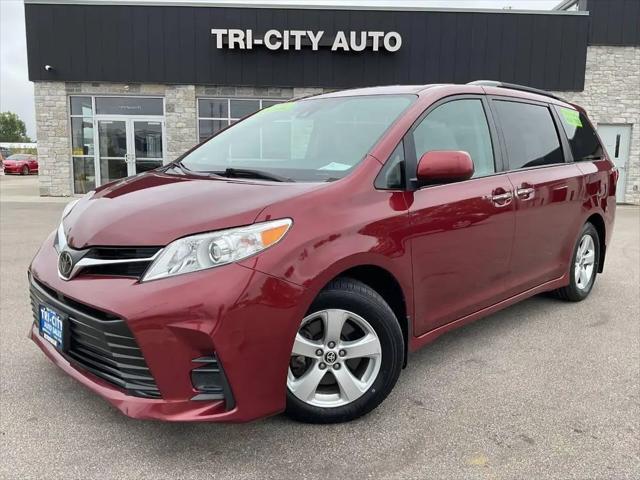 2020 Toyota Sienna LE for sale in Menasha, WI