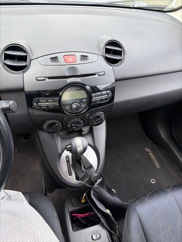 2013 Mazda Mazda2 Sport