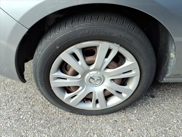 2013 Mazda Mazda2 Sport