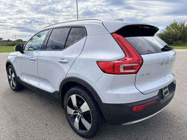 Used 2020 Volvo XC40 T5 Momentum For Sale in Jackson, MI