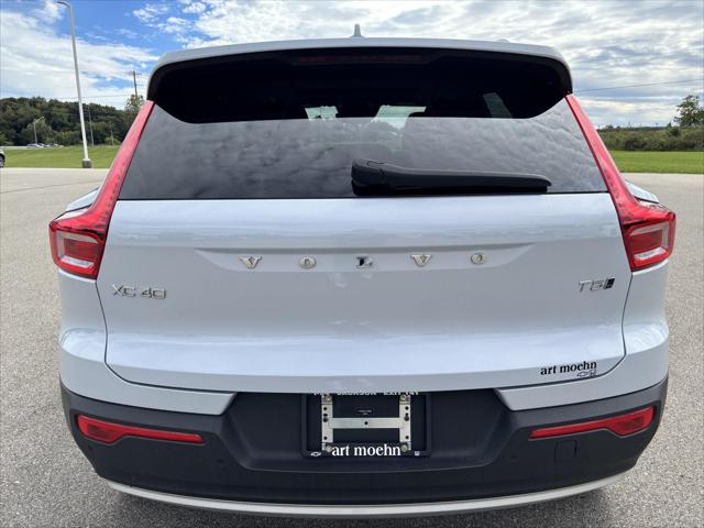 Used 2020 Volvo XC40 T5 Momentum For Sale in Jackson, MI