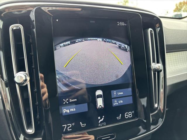 Used 2020 Volvo XC40 T5 Momentum For Sale in Jackson, MI