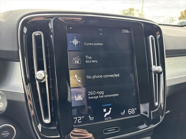 Used 2020 Volvo XC40 T5 Momentum For Sale in Jackson, MI