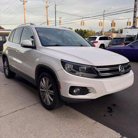 2013 Volkswagen Tiguan SE for sale in Walled Lake, MI