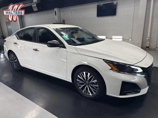 2025 Nissan Altima SV FWD for sale in PIKEVILLE, KY