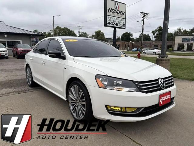 2015 Volkswagen Passat 1.8T Sport for sale in Marion, IA
