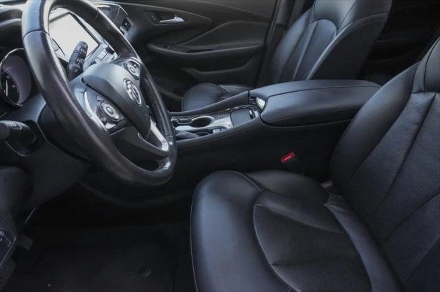 2020 Buick Envision FWD Essence