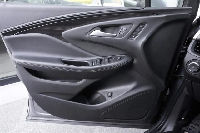 2020 Buick Envision FWD Essence