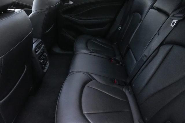 2020 Buick Envision FWD Essence