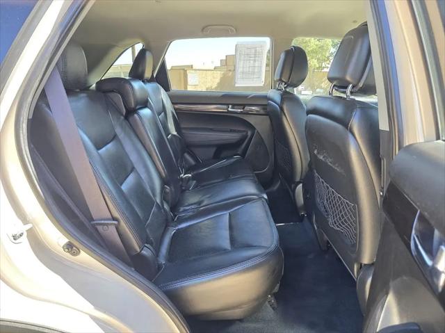 2011 Kia Sorento LX V6