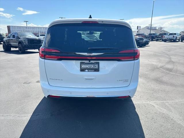 2026 Chrysler Pacifica Limited AWD