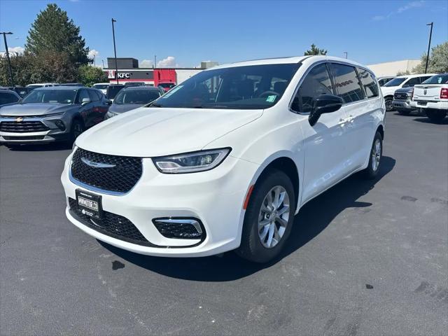 2026 Chrysler Pacifica Limited AWD