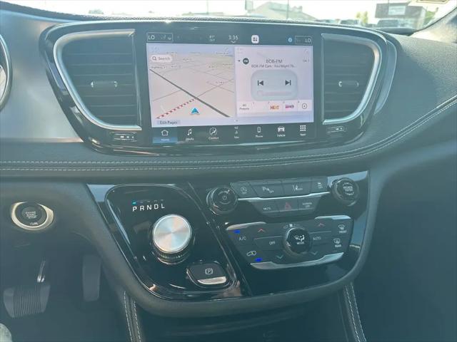 2026 Chrysler Pacifica Limited AWD