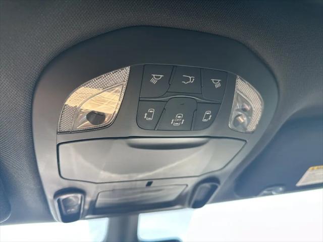 2026 Chrysler Pacifica Limited AWD