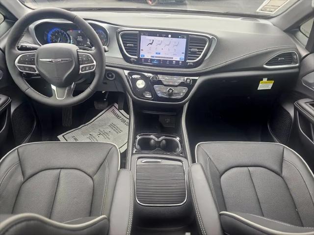 2026 Chrysler Pacifica Limited AWD