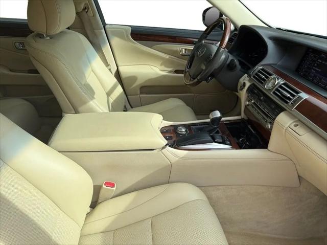 2015 Lexus LS 460 Crafted Line