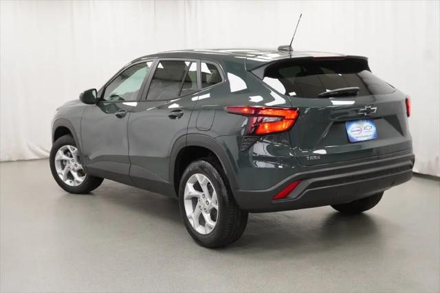 2026 Chevrolet Trax FWD LS