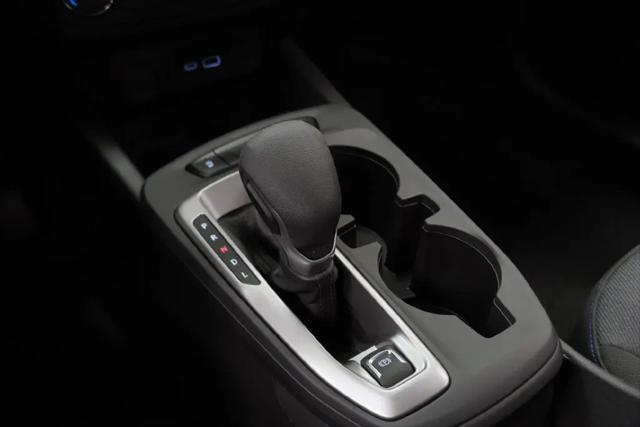 2026 Chevrolet Trax FWD LS