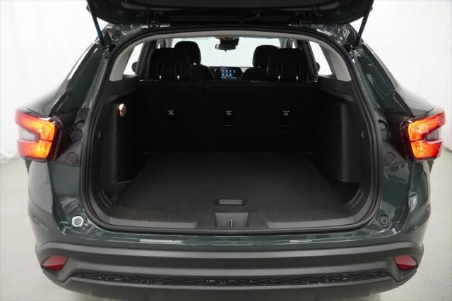 2026 Chevrolet Trax FWD LS