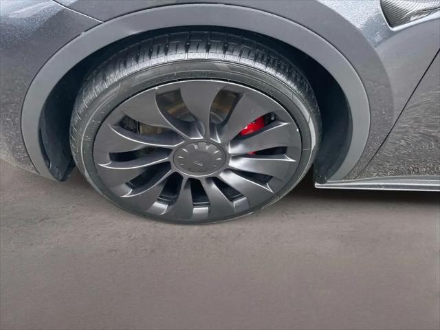 2024 Tesla Model Y Performance Dual Motor All-Wheel Drive