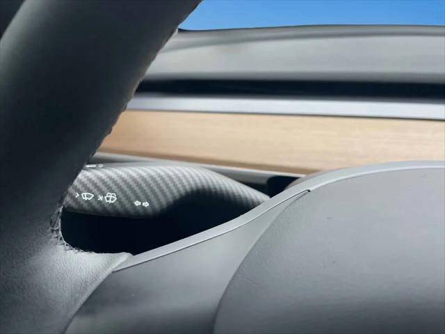 2024 Tesla Model Y Performance Dual Motor All-Wheel Drive