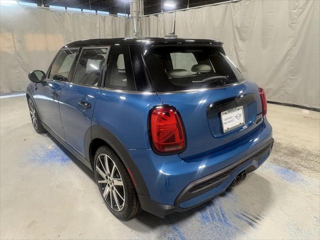 2024 MINI Hardtop Cooper S