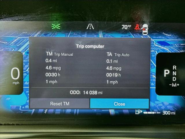 2023 Volvo S60 B5 Core Dark Theme
