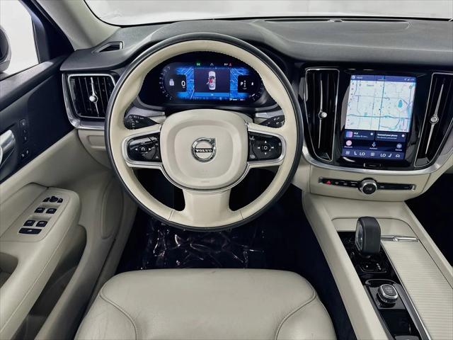 2023 Volvo S60 B5 Core Dark Theme