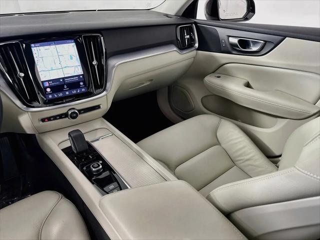 2023 Volvo S60 B5 Core Dark Theme