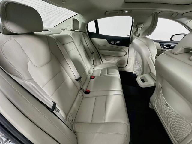 2023 Volvo S60 B5 Core Dark Theme