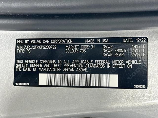 2023 Volvo S60 B5 Core Dark Theme
