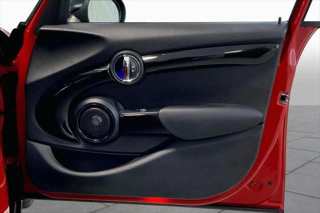 2016 MINI Hardtop Cooper S