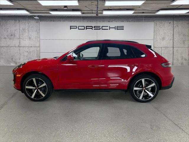 2026 Porsche Macan Macan
