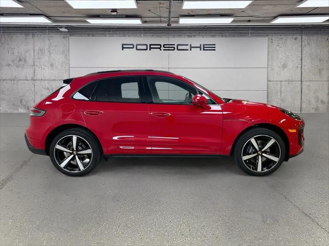 2026 Porsche Macan Macan
