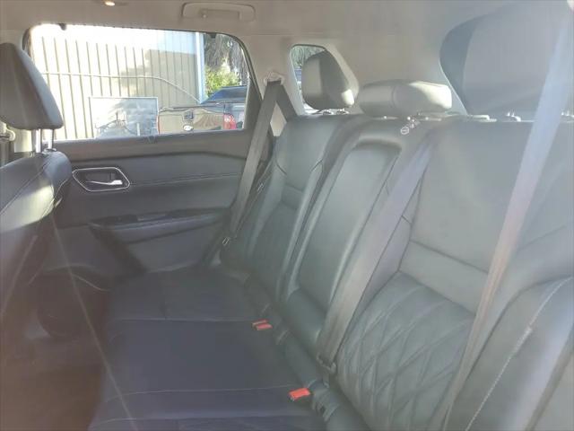2023 Nissan Rogue Platinum FWD