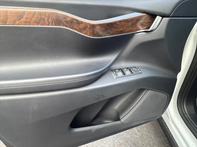 2017 Tesla Model X 90D