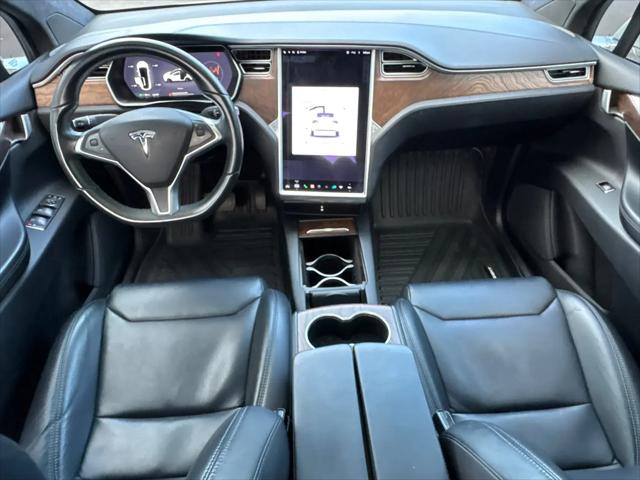 2017 Tesla Model X 90D
