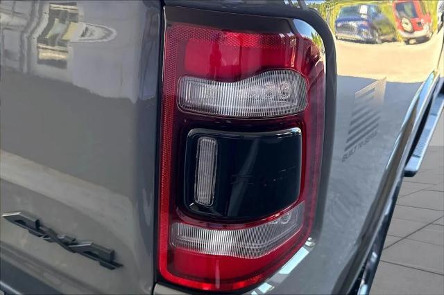 2020 Ram 1500 Big Horn Crew Cab 4x4 57 Box