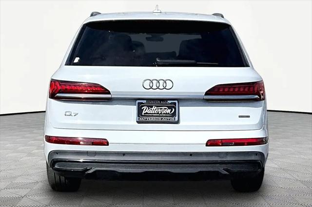 2021 Audi Q7 Premium Plus