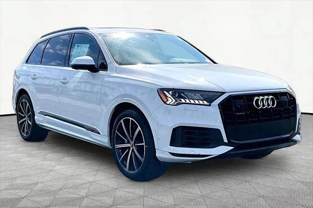 2021 Audi Q7 Premium Plus