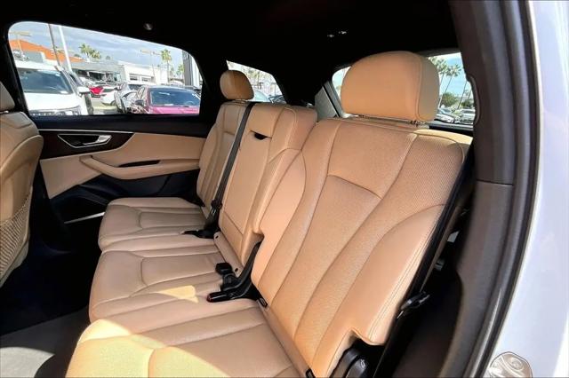 2021 Audi Q7 Premium Plus