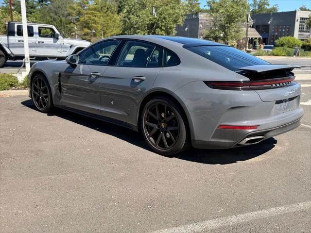 2025 Porsche Panamera 4